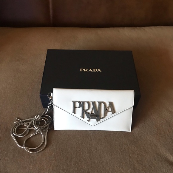 Prada clutch purse. - Picture 2 of 8